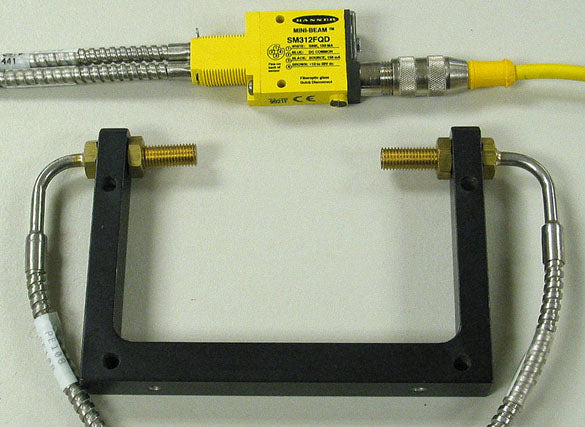 Bracket Aluminum for Mounting M8 Opposing Fiber Optic Beam Sensors