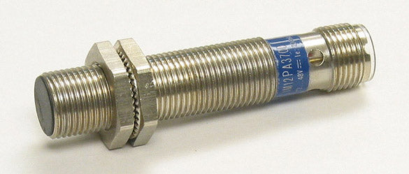 Telemecanique XS1M12PA370D Inductive Proximity Sensor