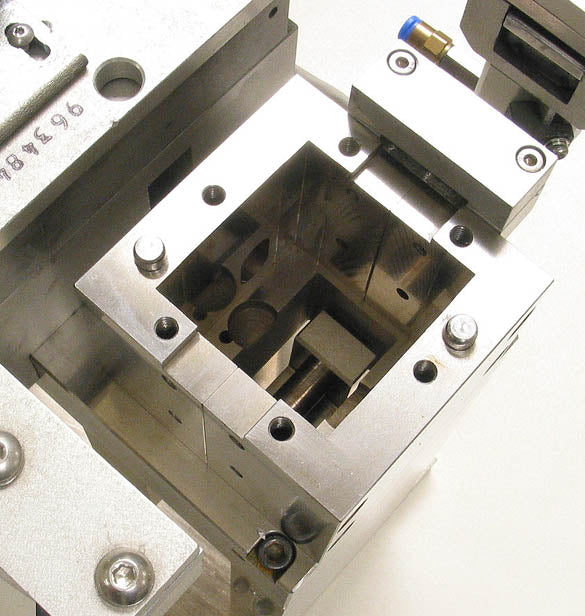 Master Unit Die Base with Unit Die Punch for Automation