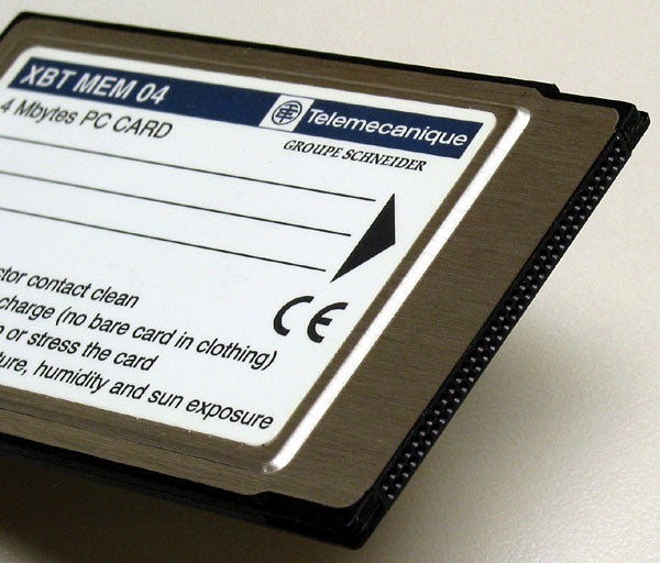 Telemecanique XBT MEM04 ScanDisc PCMCI Memory Card ATA