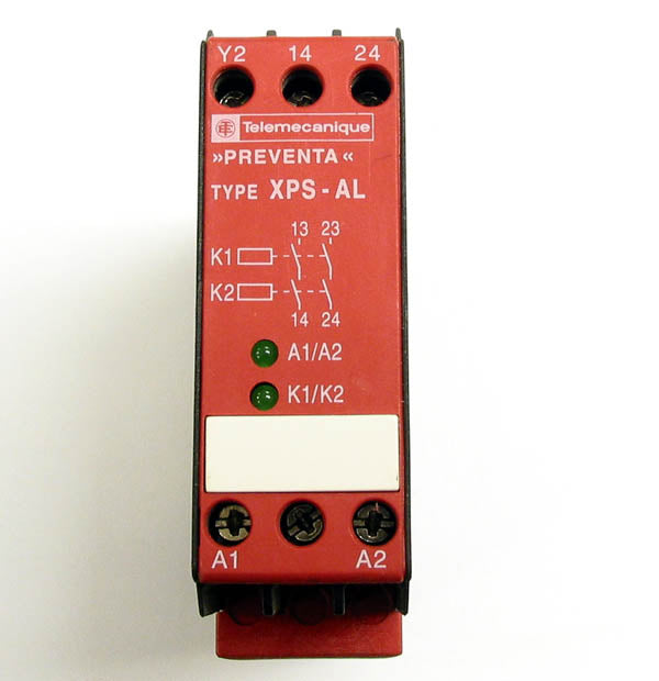 Telemecanique XPS-AL5110 Safety Relay
