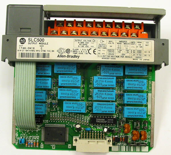 Allen Bradley AB 1746-OW16 Series C Output Module 16 Point Relay