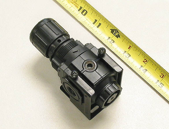 Norgren R72G-2AK-RMN Air Pressure Regulator