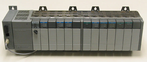 Allen Bradley SLC 500 PLC 1747-L532, -AIC, -SN, 1746-P2, -IB32, NI4, -OV32, -OB16, -NIO4V