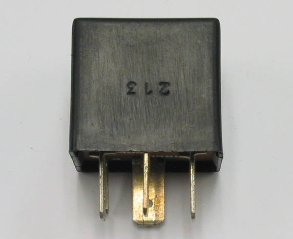 VW / Audi 443919469 Headlight Check Unit Relay