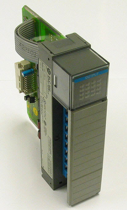 Allen Bradley AB 1746-OB16 Series C Output Module 16 Point DC-Source