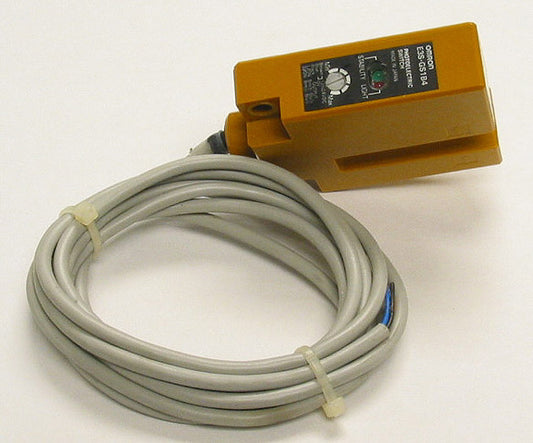 Omron E3S-GS1B4 Slotted Edge Registration Photoelectric Sensor PNP