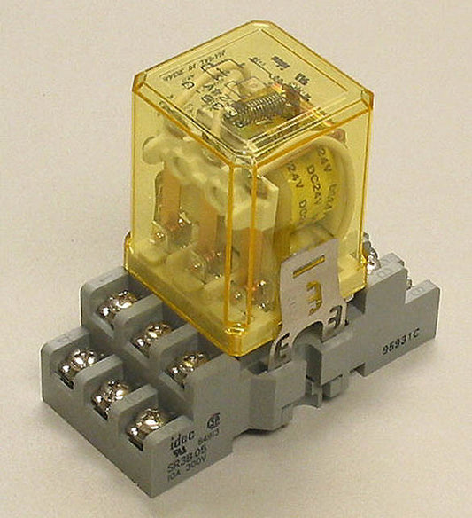 Idec RR3B-UDC24  3PDT 24 VDC Silver Plated contacts Relay 10 Amp