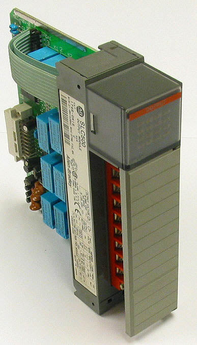 Allen Bradley AB 1746-OW16 Series C Output Module 16 Point Relay