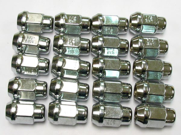 Jeep 1/2"x20 Bulge Acorn Lug Nuts (20)